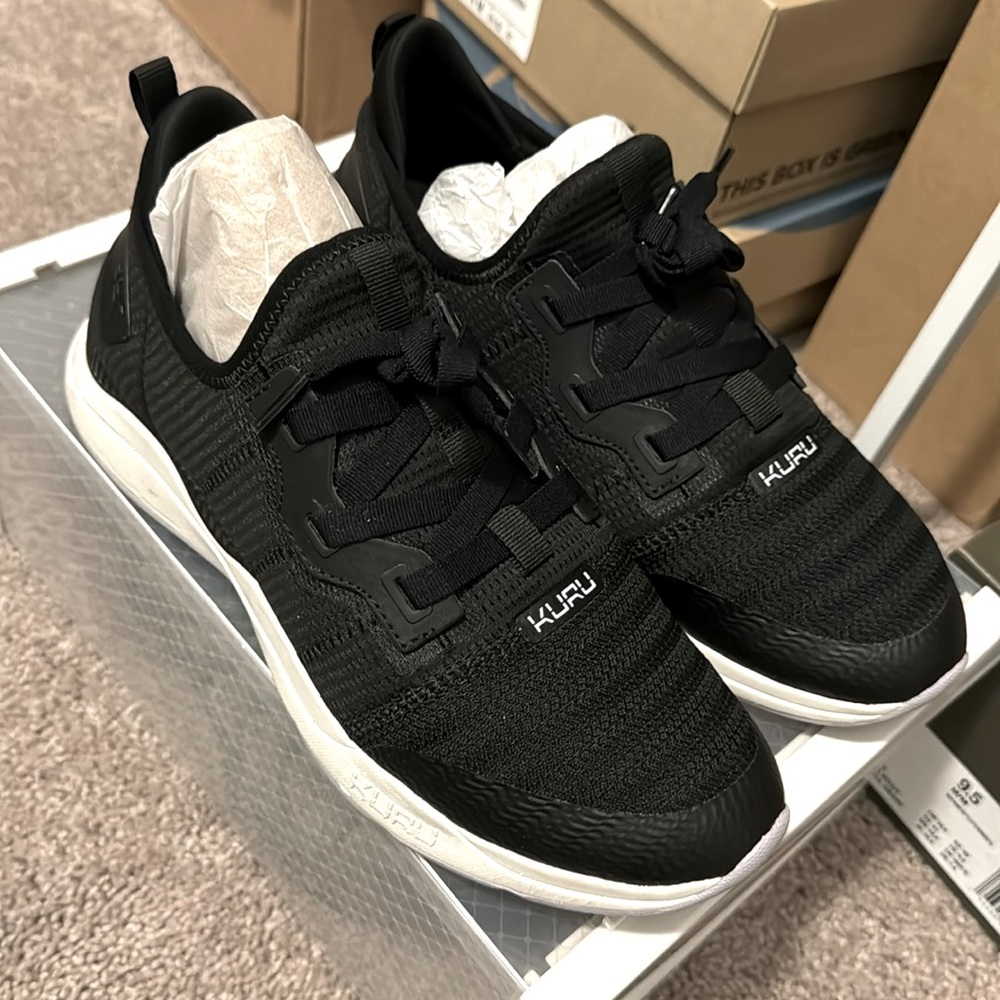 Kuru Women's Black Athletic Shoes